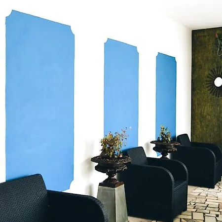 2 Bedrooms At 100 M Away From The Beach With Enclosed Garden And Wifi Lägenhet